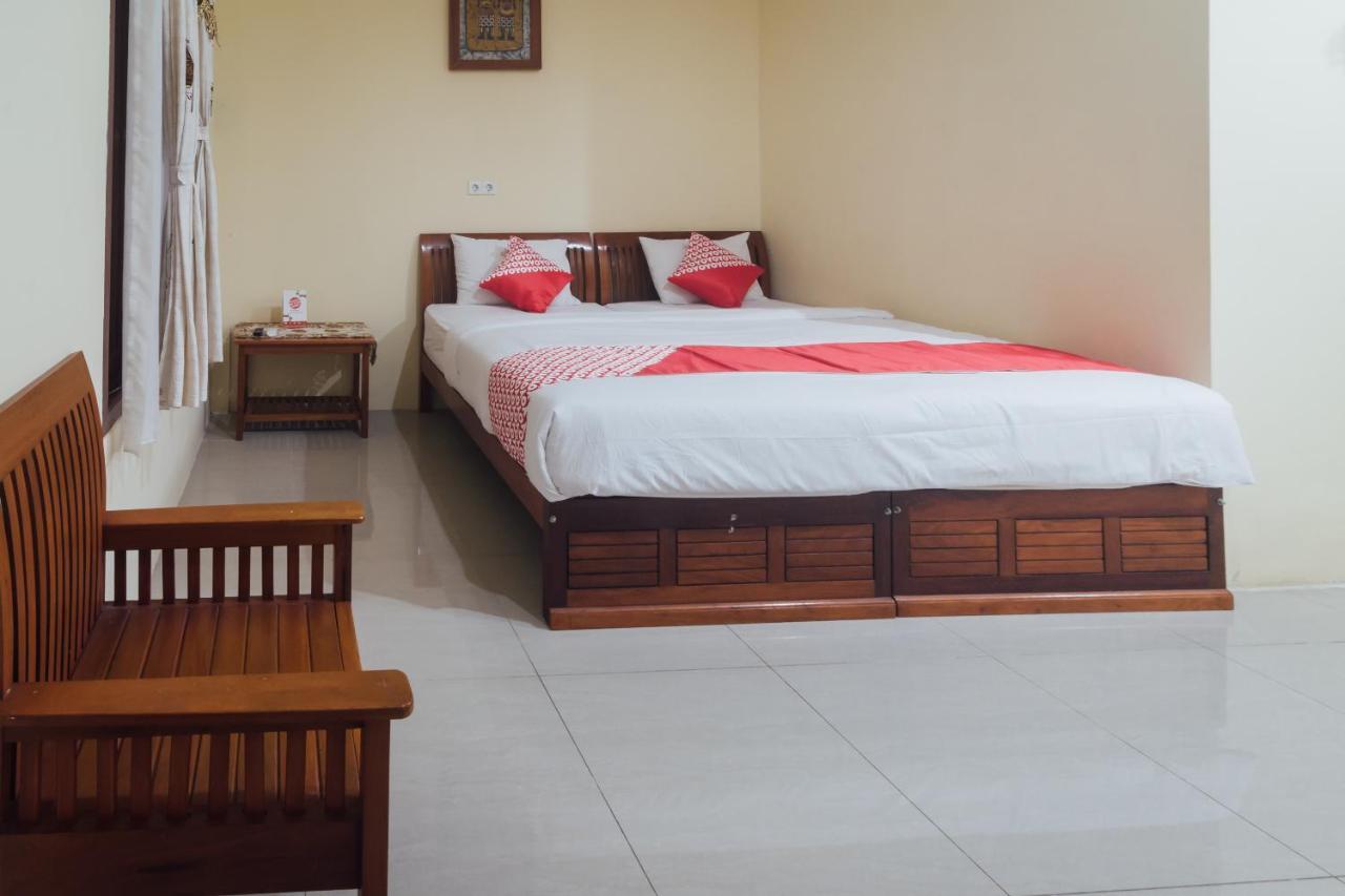 Vaccinated Staff - Oyo 1300 Crecia Guest House Hatu Εξωτερικό φωτογραφία