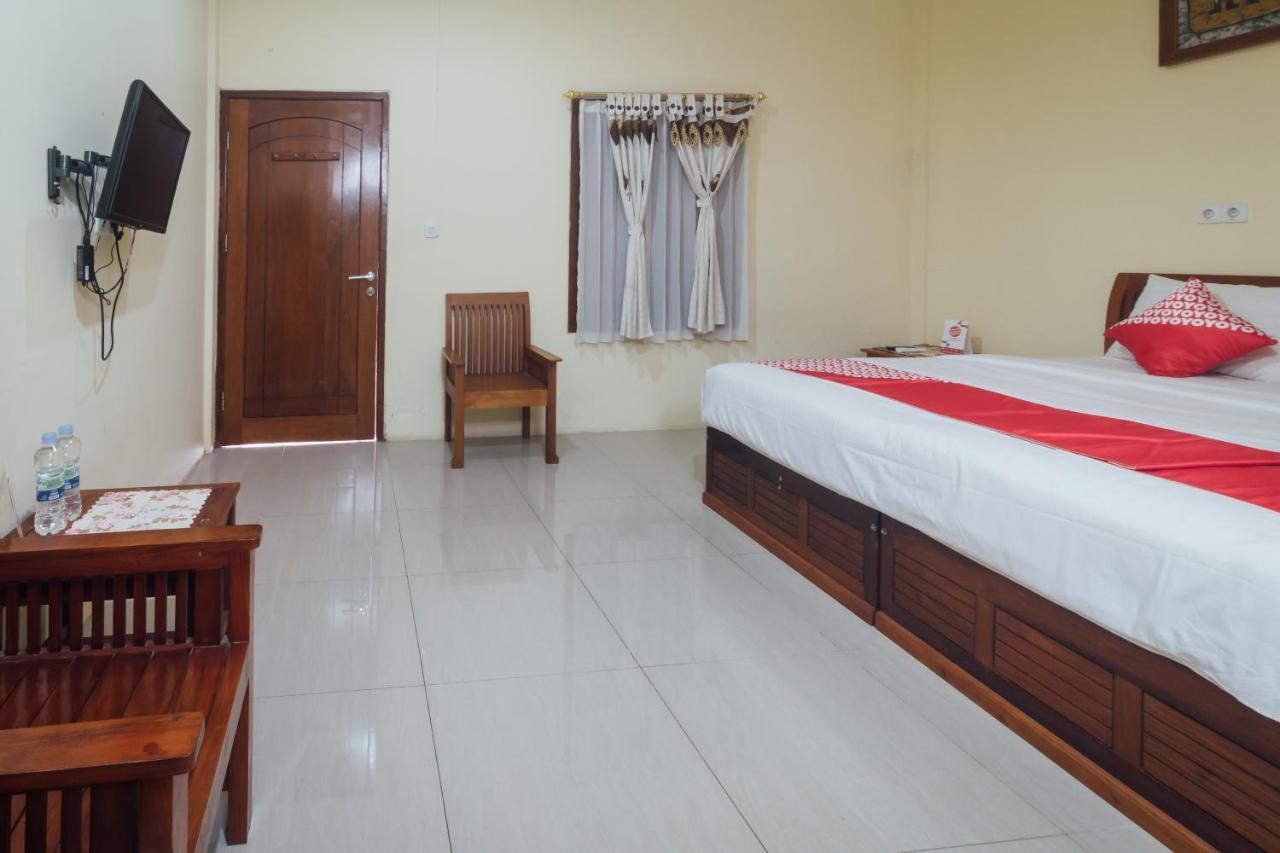 Vaccinated Staff - Oyo 1300 Crecia Guest House Hatu Εξωτερικό φωτογραφία
