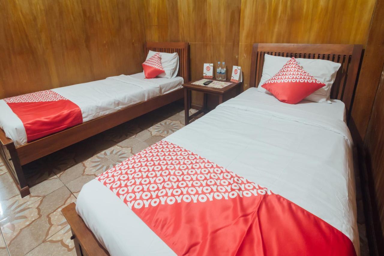 Vaccinated Staff - Oyo 1300 Crecia Guest House Hatu Εξωτερικό φωτογραφία
