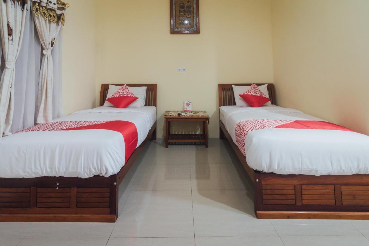 Vaccinated Staff - Oyo 1300 Crecia Guest House Hatu Εξωτερικό φωτογραφία